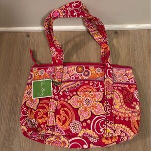 Vera Bradley Betsy Tote – NEW WITH TAGS